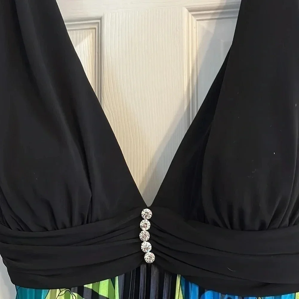Betsy & Adam long gown, size 10 - Picture 7 of 10